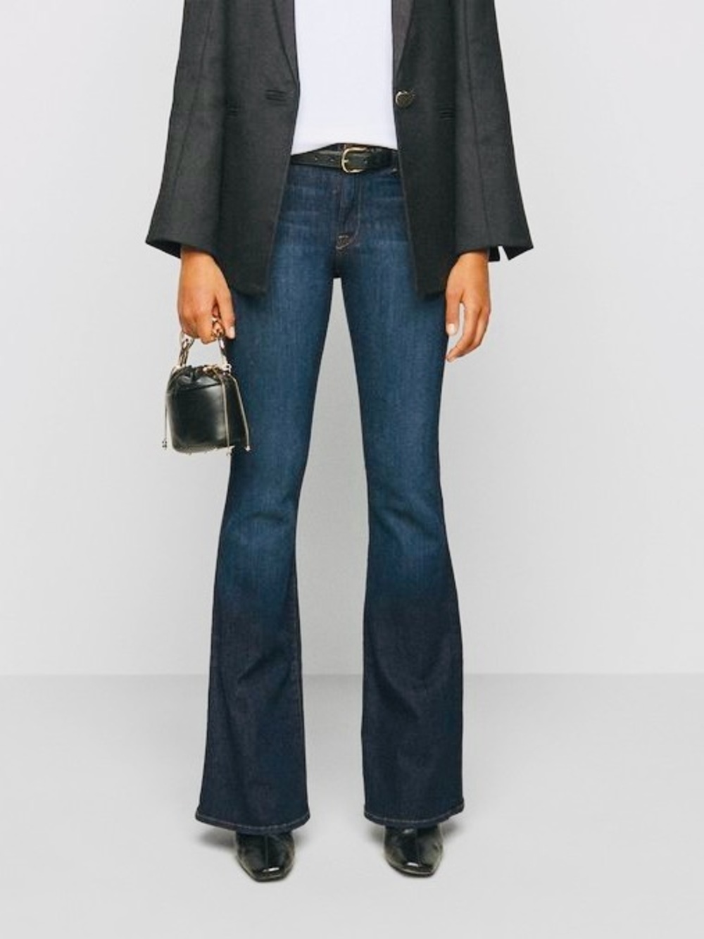 Frame Denim Le High Flare Jean size 25 in Dark Wash Sutherland